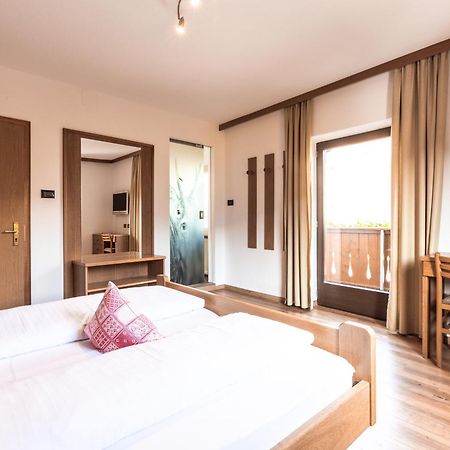 Hotel Zum Loewen - Al Leone Meltina Eksteriør billede