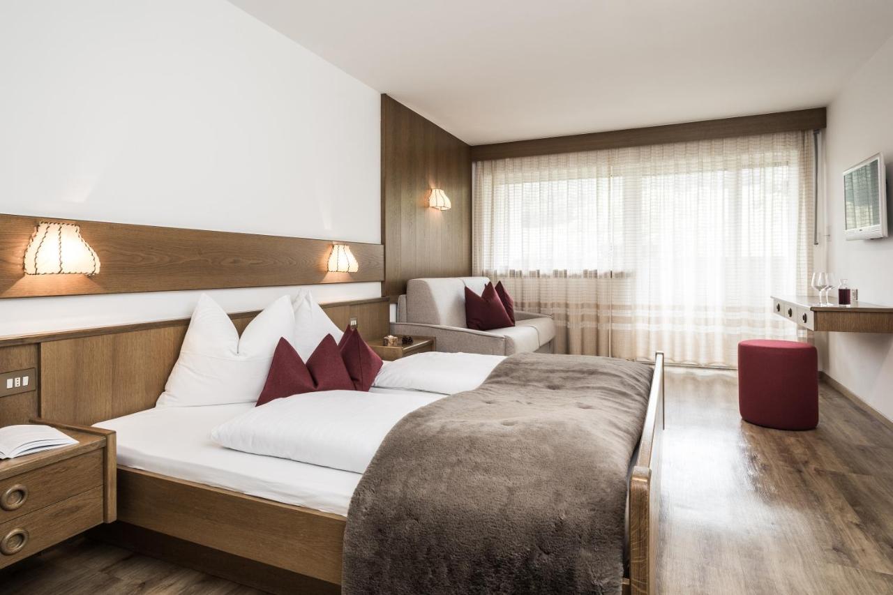 Hotel Zum Loewen - Al Leone Meltina Eksteriør billede