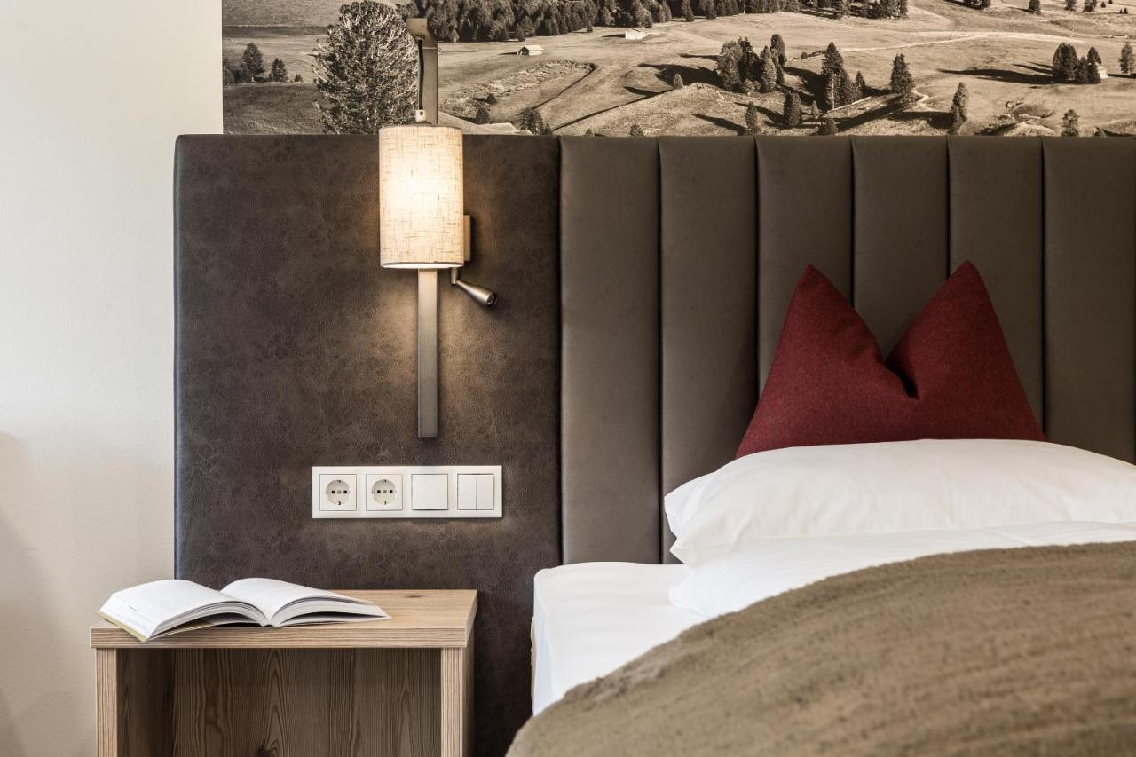Hotel Zum Loewen - Al Leone Meltina Eksteriør billede