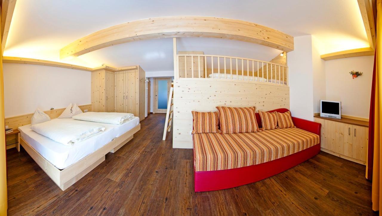 Hotel Zum Loewen - Al Leone Meltina Værelse billede